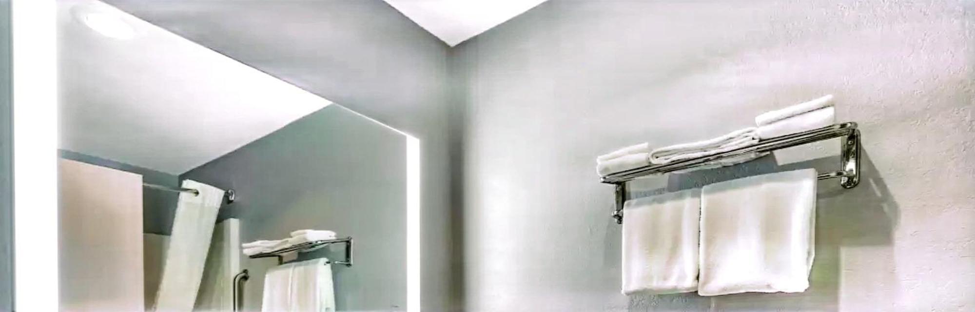 Quality Inn & Suites Manhattan Eksteriør billede